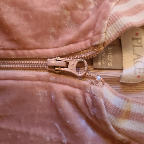 Children's Place Girls Velour Jogging Set - Picture 4 of 6